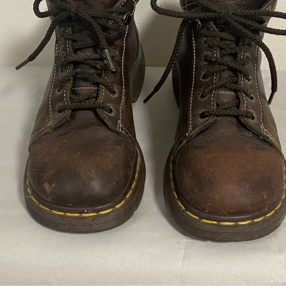 Doc Martens Boots Women’s 10 Brown Leather 8542 Ankle Lace-Up Boots Toya Boots - Picture 4 of 16